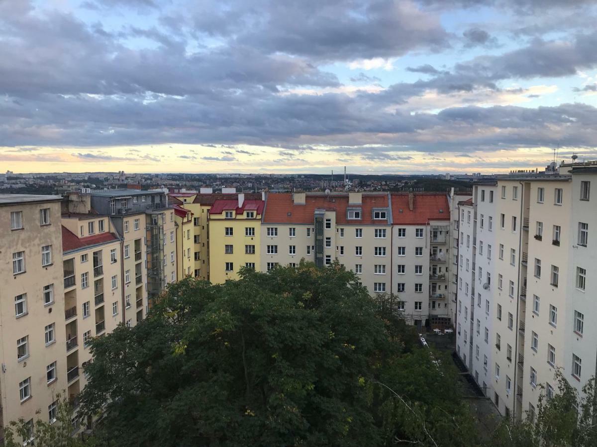 Ferienwohnung Cosy Flora Nest Prag Exterior foto